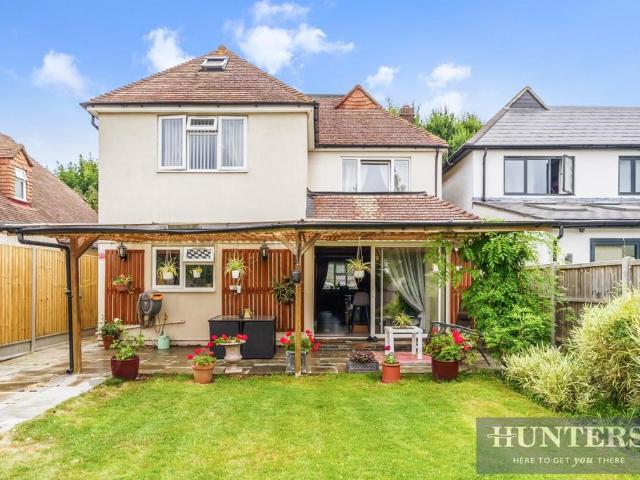 House for sale in Old Malden, Greater London