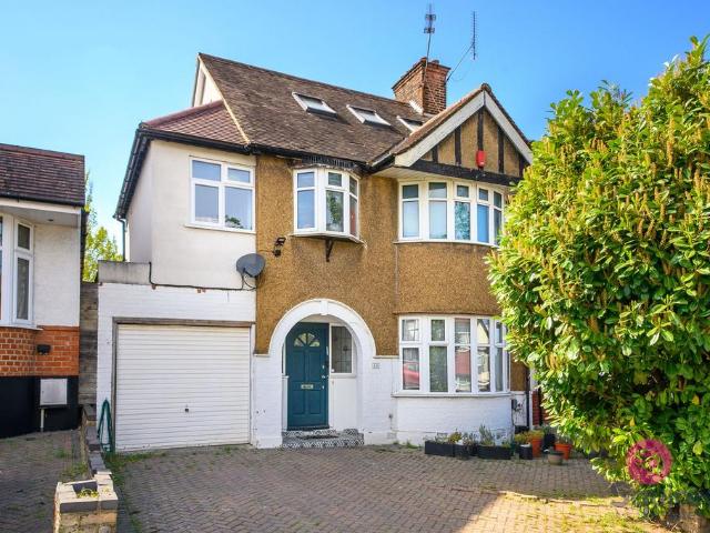 House for sale in Hendon, Greater London