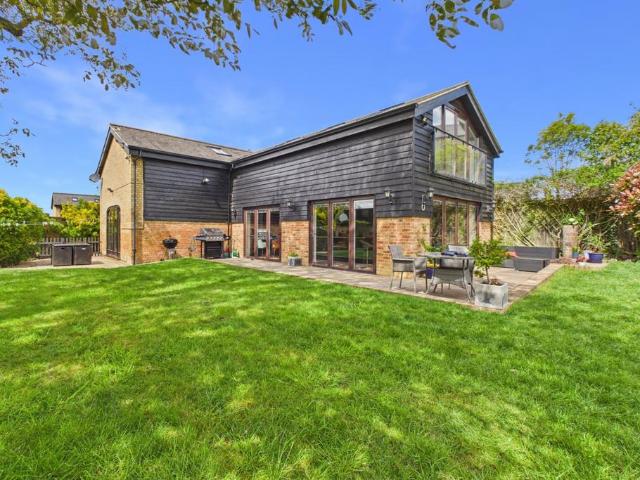 House for sale in Sutton, Bedfordshire