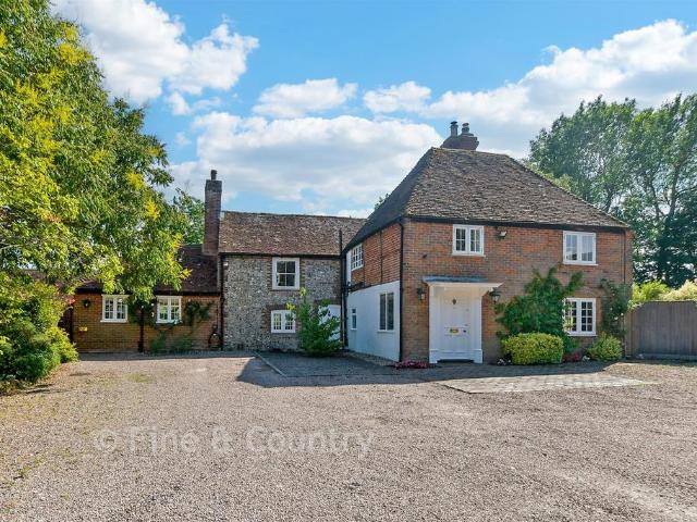 House for sale in The Bridge, Kent