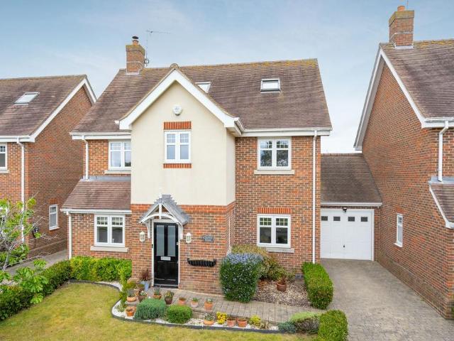 House for sale in Fifield, Bray