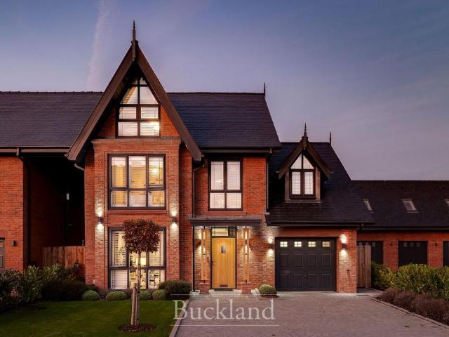 House for sale in Dodleston, Chester