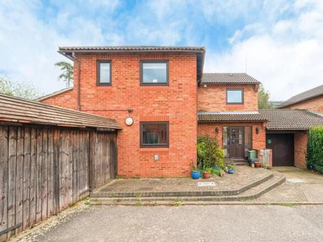 Farm for sale in George Green, Buckinghamshire