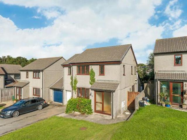 House for sale in Roseworthy, Cornwall
