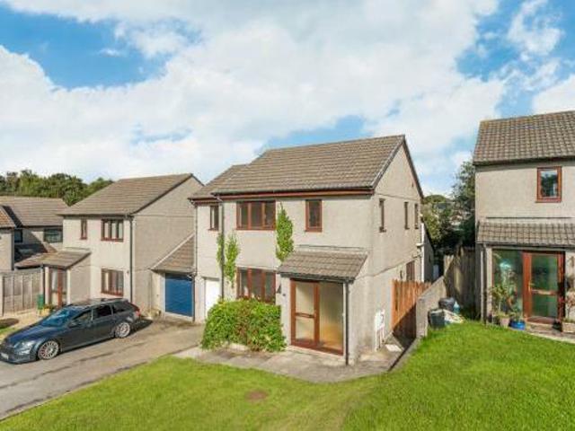 House for sale in Roseworthy, Cornwall