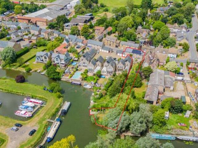 House for sale in Huntingdon