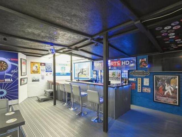 House for sale in Caldermill, East Midlands