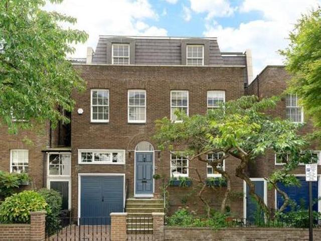 House for sale in City of London, Greater London