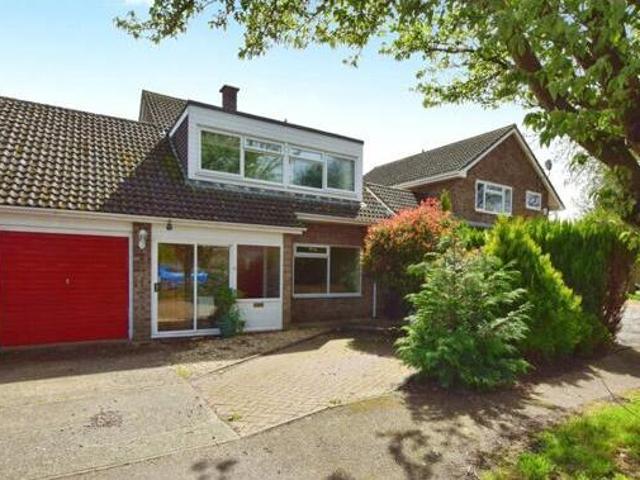 House for sale in Chelmondiston, Suffolk