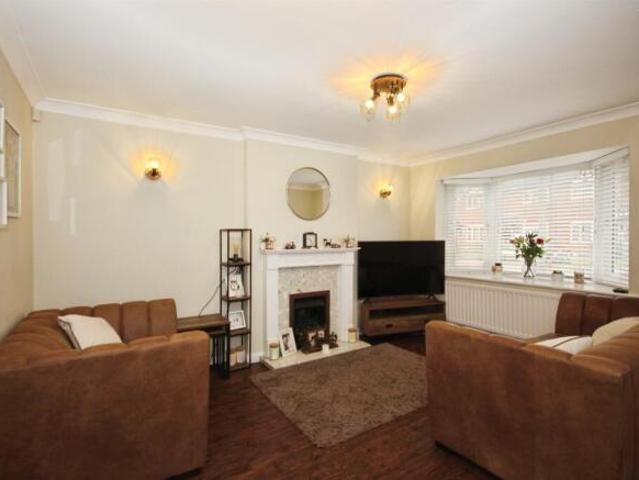 Farm for sale in Whitnash, Green Close