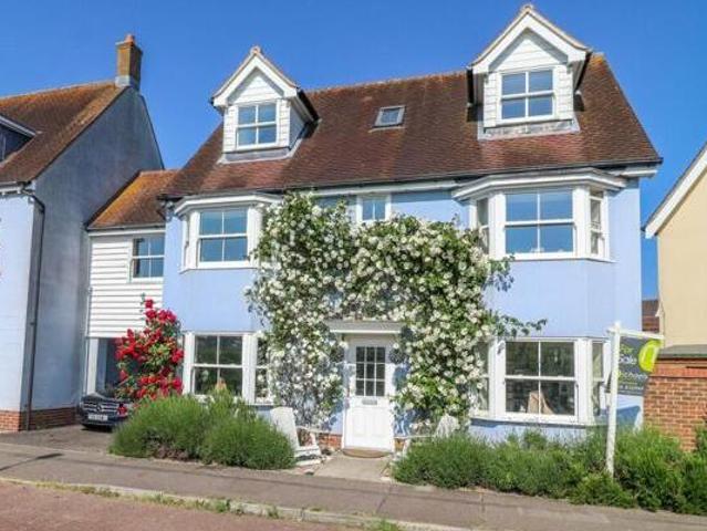 House for sale in Fordham Heath, Essex