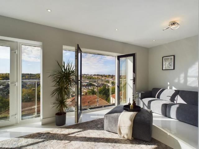 House for rent in Luton, Chatham