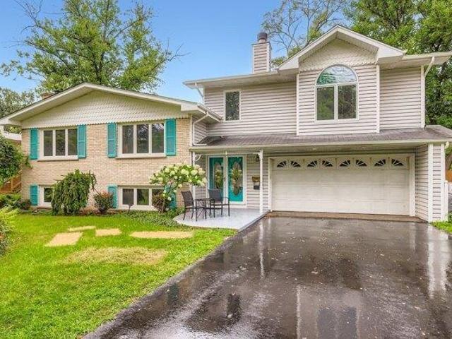 House for sale in Lisle, Illinois