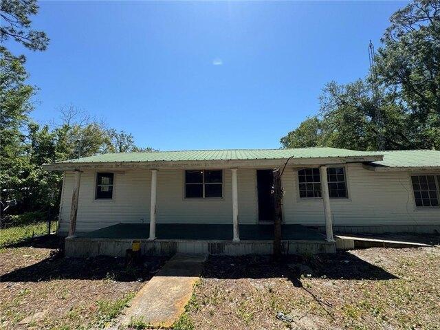 House for sale in Live Oak, Florida