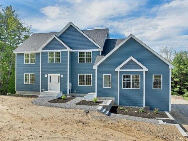 House for sale in New Hampshire