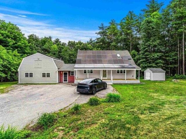 House for sale in New Hampshire