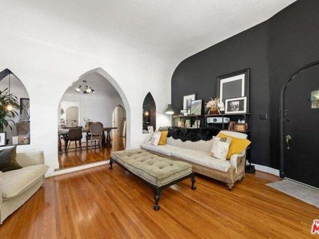 House for sale in Carthay, Los Angeles