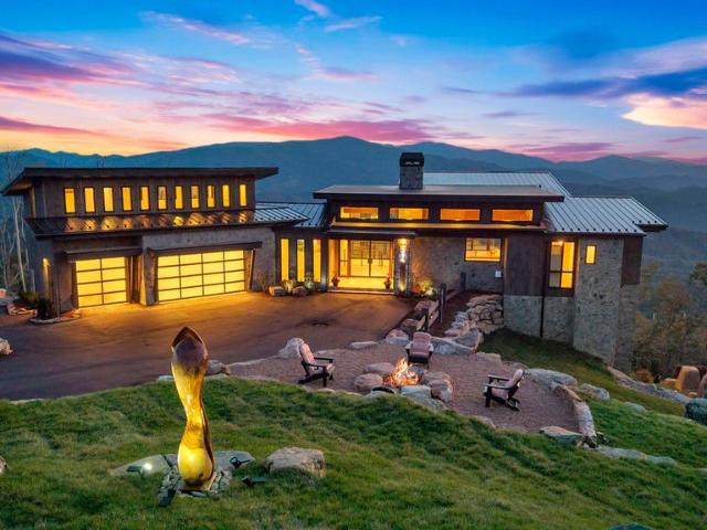 House for sale in Avery, North Carolina