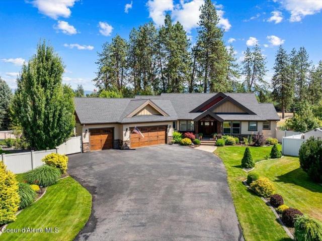 House for sale in Hayden