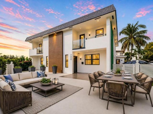 Townhouse for sale in Miami Beach, Florida