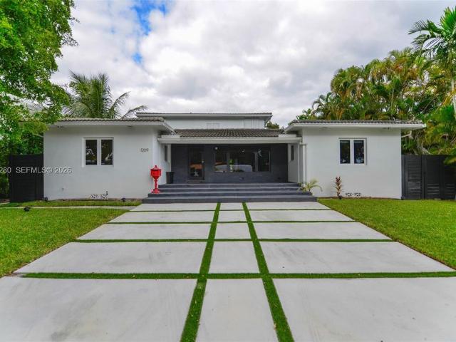 Detached House for rent in Florida