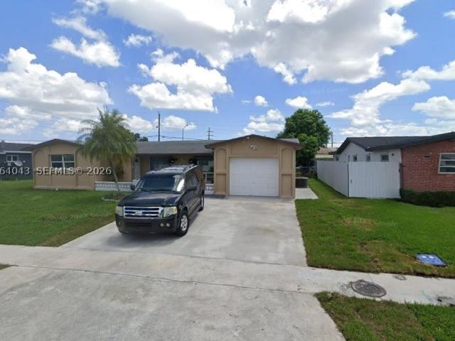 Detached House for rent in Pembroke Pines, Florida