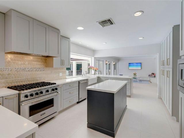 Detached House for rent in Pinecrest, Florida