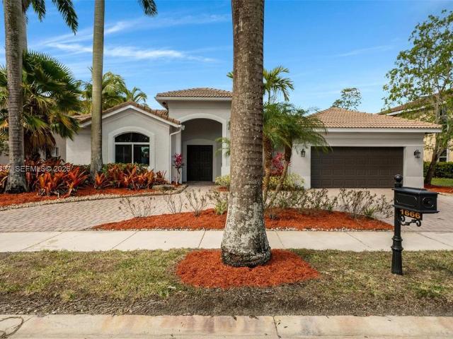 Detached House for rent in Weston, Florida
