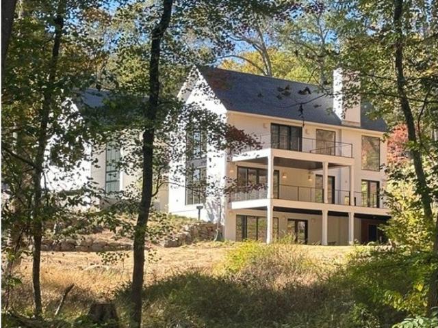 Detached House for rent in Cortlandt Manor, New York