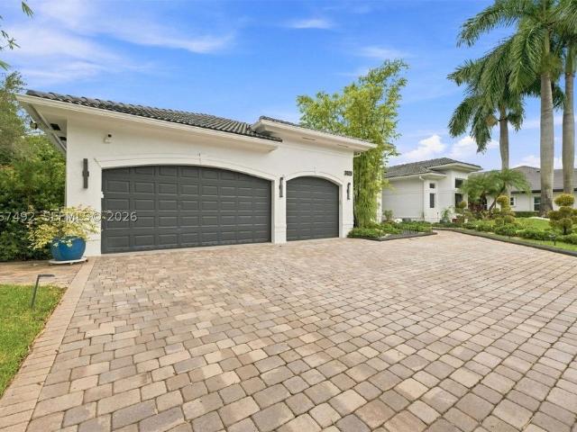 Detached House for sale in Davie, Florida