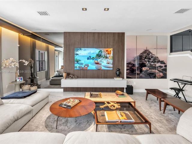 Villa for sale in Miramar