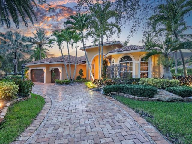 Villa for sale in Parkland Villa for sale in Parkland