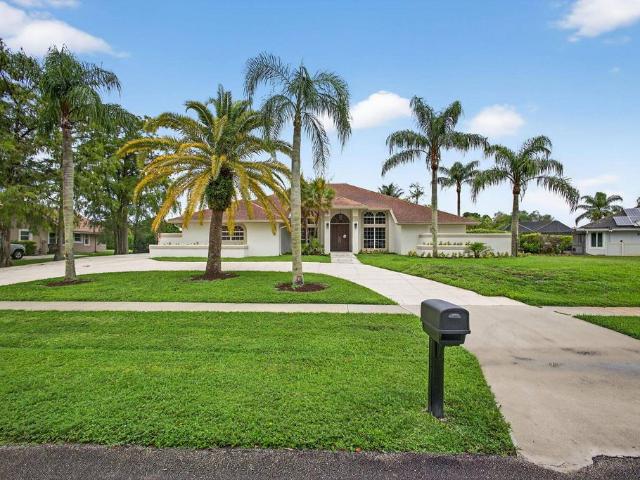 Detached House for sale in Wellington