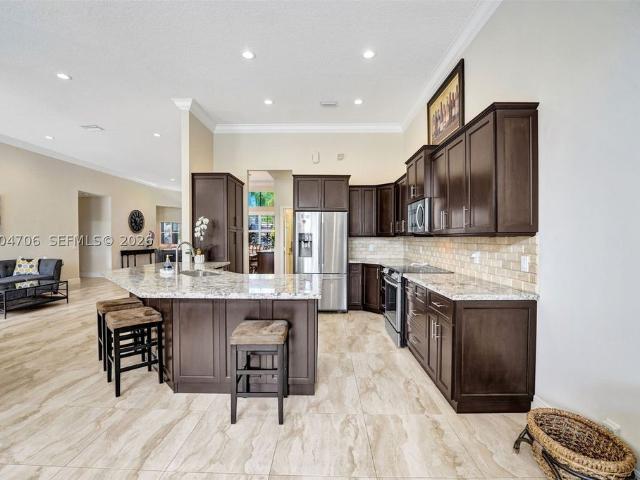 Detached House for sale in Weston, Broward County