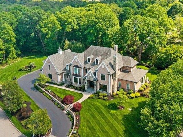 House for sale in Lynnfield, Massachusetts