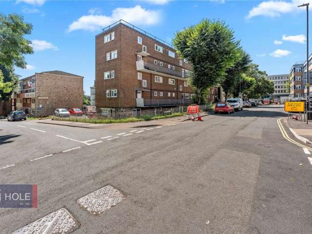 Maisonette for rent in Temple Quarter, Bristol