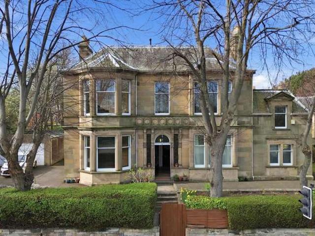 Maisonette for sale in Craigmillar Park, Newington