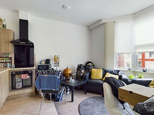 Maisonette for rent in Brighton & Hove