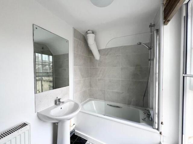 Maisonette for rent in Dulcote, Bath And North East Somerset