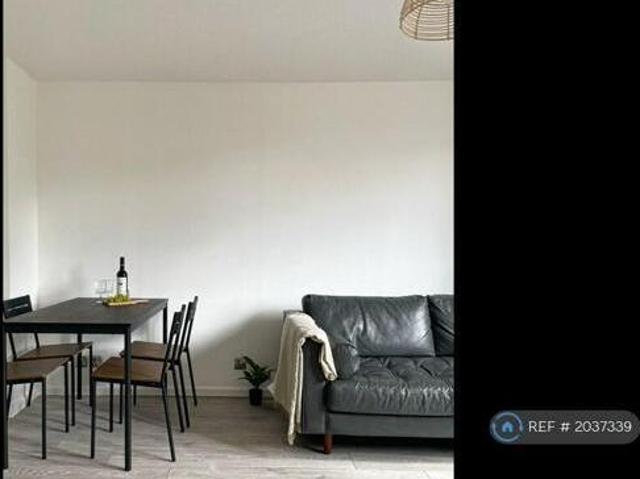 House for rent in Lyons, Greater London