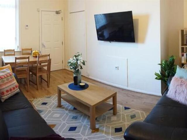 Maisonette for rent in Heaton, Tyne And Wear