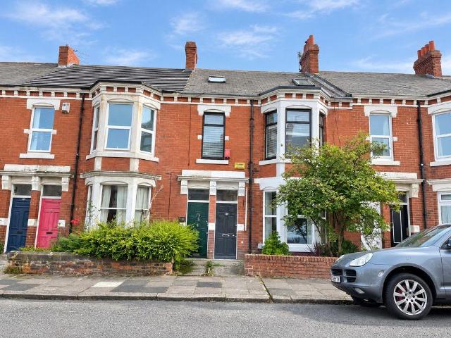 Flat for sale in Heaton, Tyne And Wear