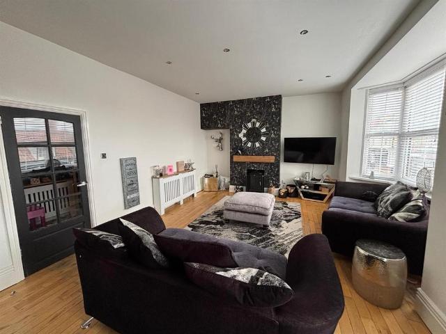 Flat for sale in Hornsea, East Riding Of Yorkshire