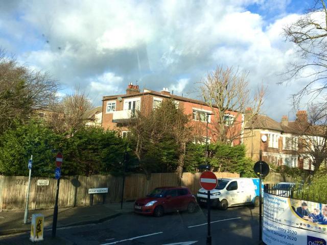 Flat for sale in London Borough of Lambeth, Greater London