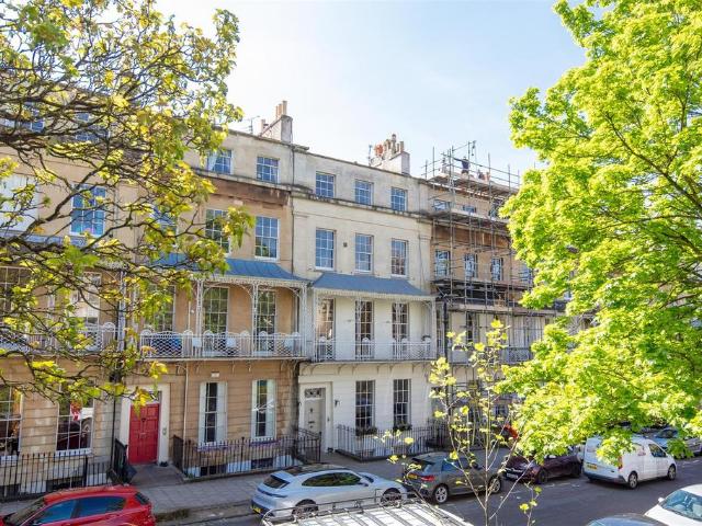 Flat for sale in Hotwells, Feckenham
