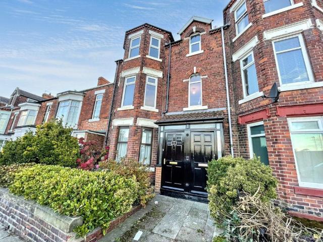 Flat for sale in Westoe, South Shields