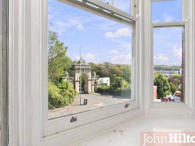 Maisonette for sale in Queen's Park, Brighton & Hove