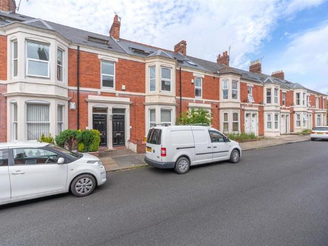 Flat for rent in Jesmond, Tyne And Wear