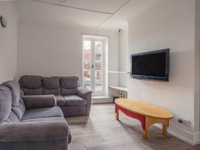 House for rent in Cradlewell, Jesmond