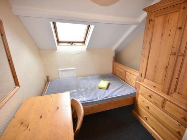 House for rent in Navestock Side, Essex